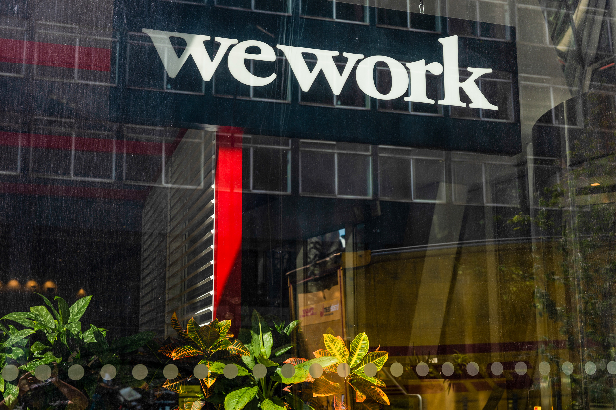 AI Legalese Decoder A Lifeline for WeWork How Artificial Intelligence Instantly Interpret Free: Legalese Decoder - AI Lawyer Translate Legal docs to plain English