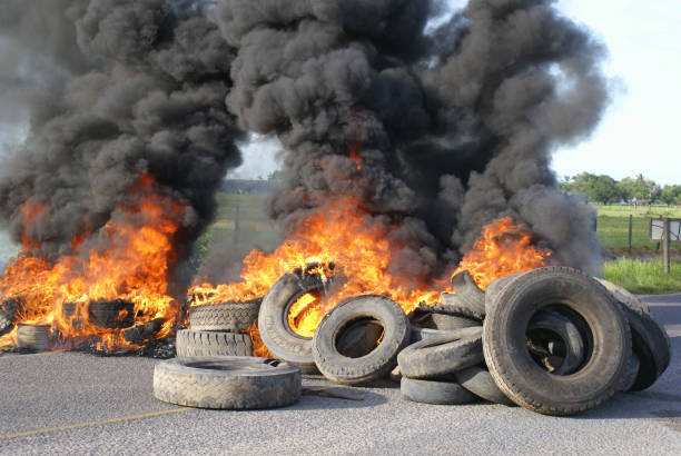 Decoding AI Legalese A Green Solution for Burning Tires to Instantly Interpret Free: Legalese Decoder - AI Lawyer Translate Legal docs to plain English