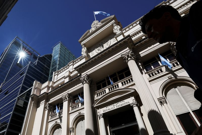 AI Legalese Decoder Aids Argentina Government in Raising 32 Billion Instantly Interpret Free: Legalese Decoder - AI Lawyer Translate Legal docs to plain English