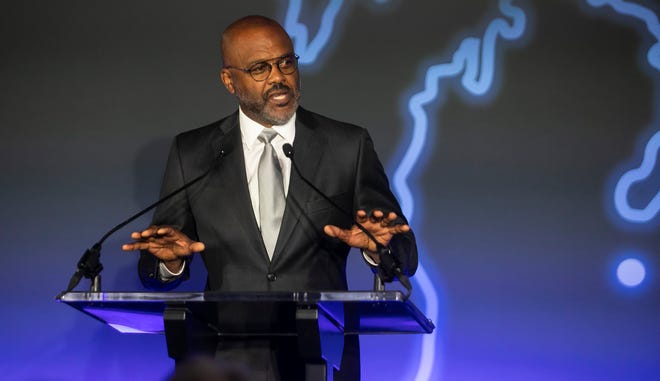 Gerald Johnson, executive vice president of global manufacturing & sustainability for General Motors Co. is retiring after a 44-year career with the Detroit automaker.