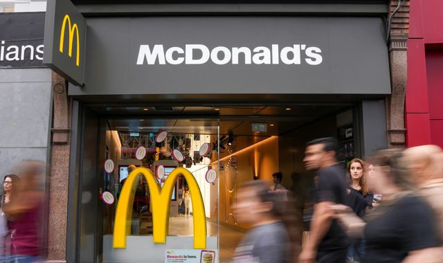 AI Legalese Decoder Your Key to Understanding McDonalds IT Outage Instantly Interpret Free: Legalese Decoder - AI Lawyer Translate Legal docs to plain English
