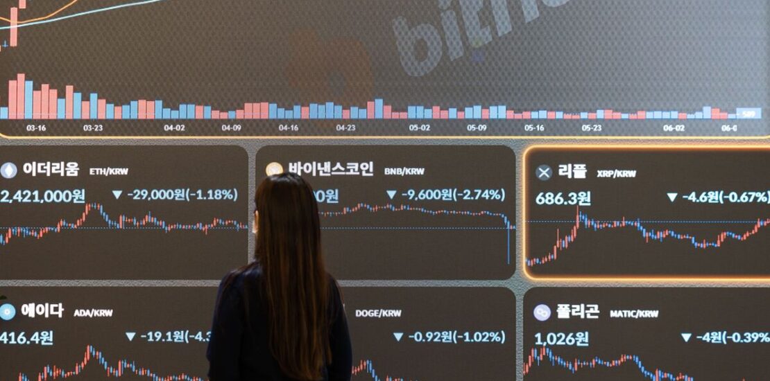 AI Legalese Decoder Revolutionizes Access to US Bitcoin ETFs for Instantly Interpret Free: Legalese Decoder - AI Lawyer Translate Legal docs to plain English
