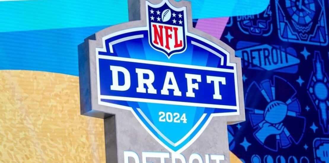 AI Legalese Decoder A Game Changer for Analyzing NFL Draft Grades Instantly Interpret Free: Legalese Decoder - AI Lawyer Translate Legal docs to plain English