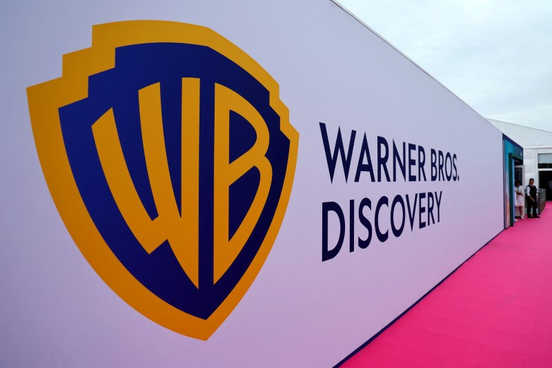 How AI Legalese Decoder Can Aid Warner Bros Discovery in Instantly Interpret Free: Legalese Decoder - AI Lawyer Translate Legal docs to plain English