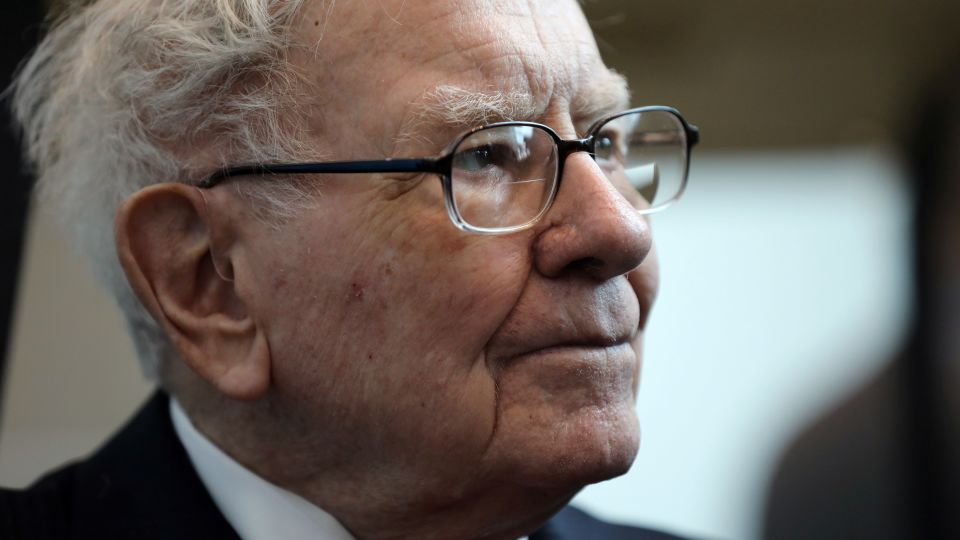 Unveiling Warren Buffetts Investment How AI Legalese Decoder Can Help Instantly Interpret Free: Legalese Decoder - AI Lawyer Translate Legal docs to plain English