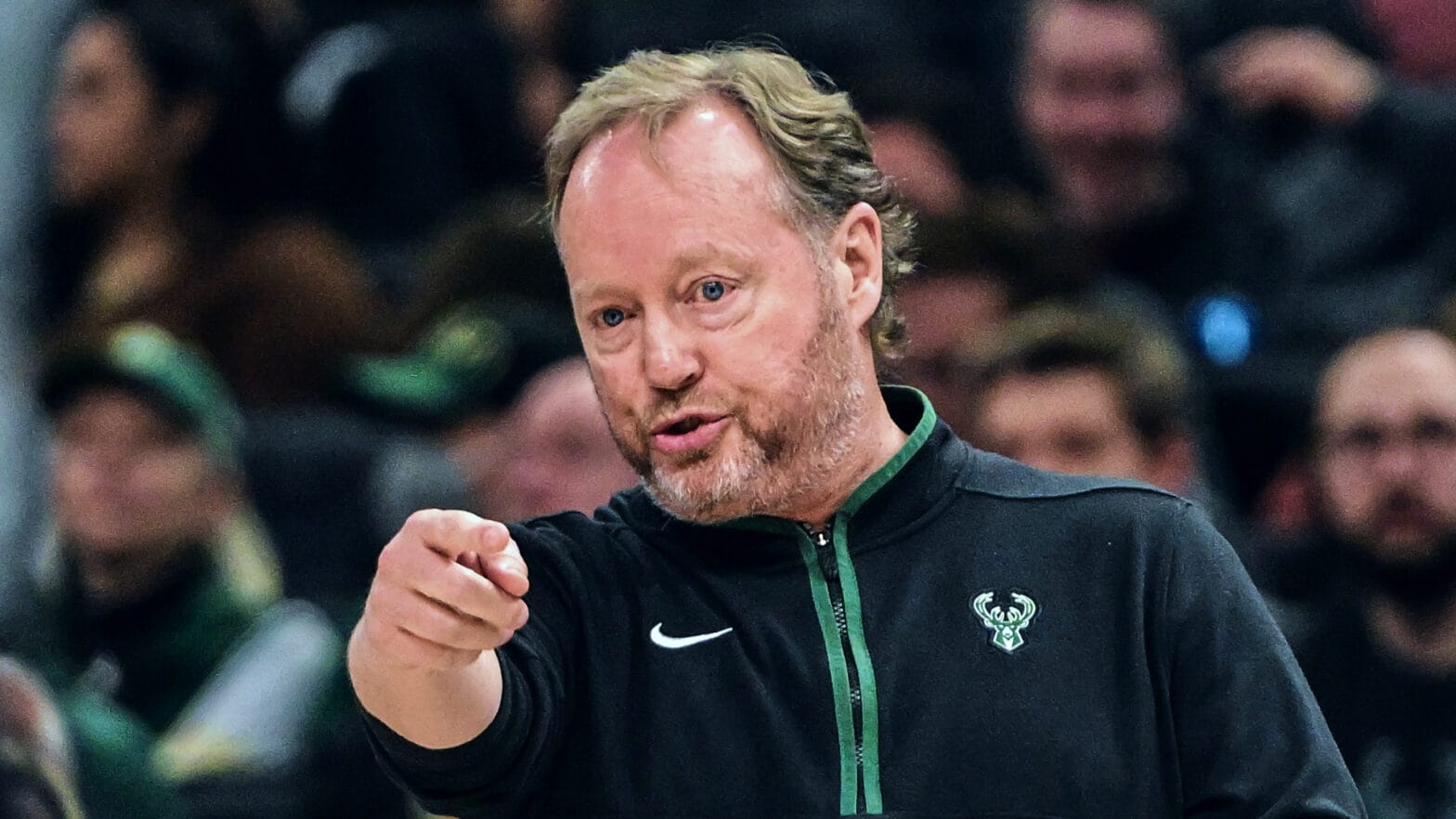 mike budenholzer pointing Instantly Interpret Free: Legalese Decoder - AI Lawyer Translate Legal docs to plain English