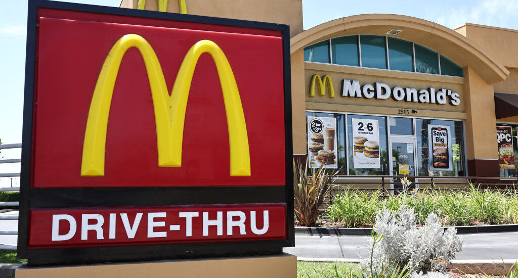 Unlocking the Potential How AI Legalese Decoder Can Boost McDonalds Instantly Interpret Free: Legalese Decoder - AI Lawyer Translate Legal docs to plain English