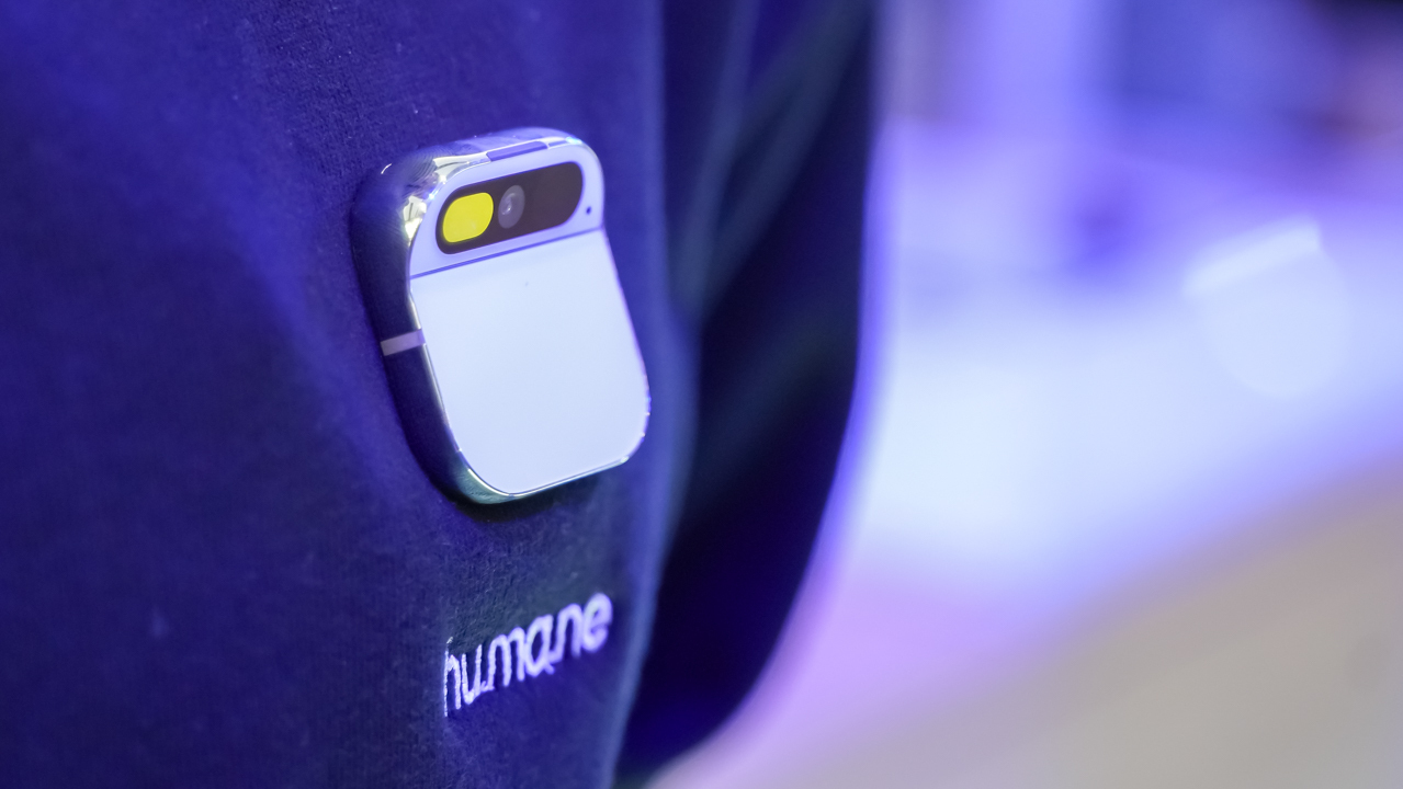 Humane AI Pin