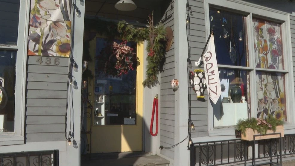 Reviving Providence: How AI Legalese Decoder Supports East Side Businesses in Recovering from the Brown University Shooting 3 Concerns Over Customer Footfall