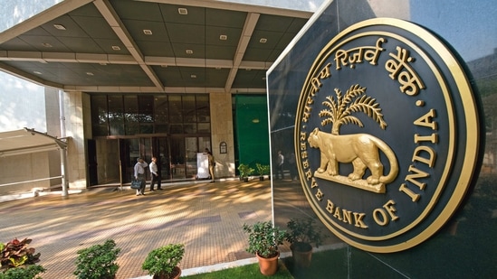 RBI Forecasts Gradual Rise in Inflation