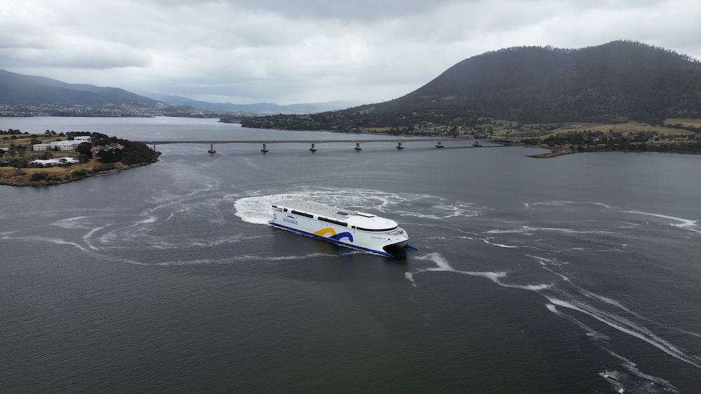 Incat Tasmania Harbour Trial