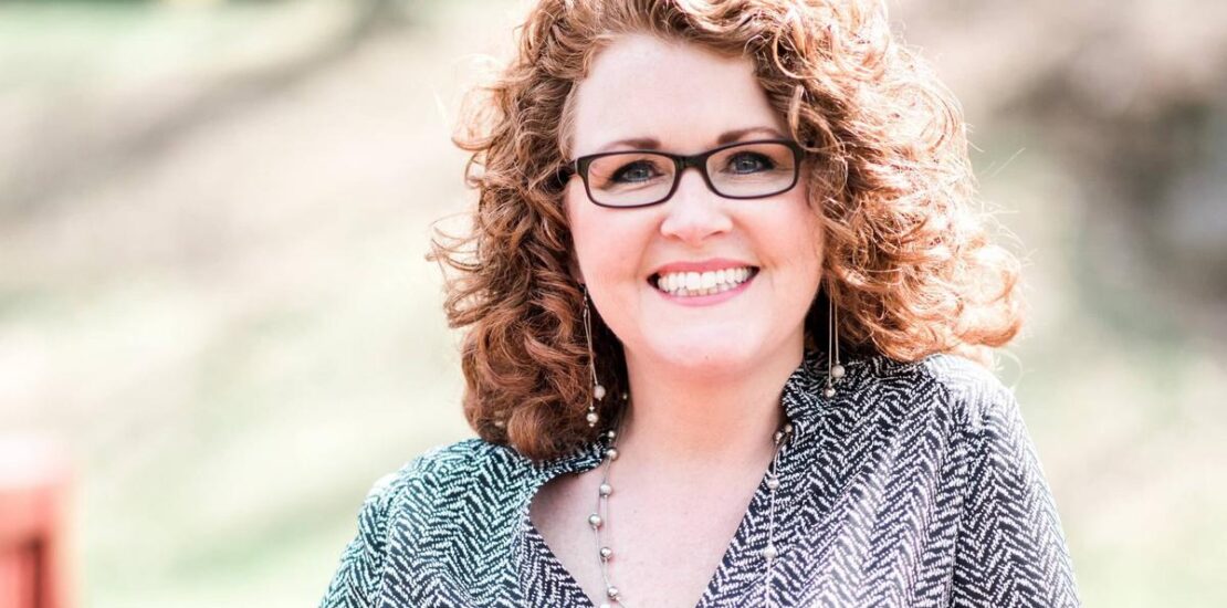 Berks Woman Inspires Teens with Practical Business Insights Instantly Interpret Free: Legalese Decoder - AI Lawyer Translate Legal docs to plain English