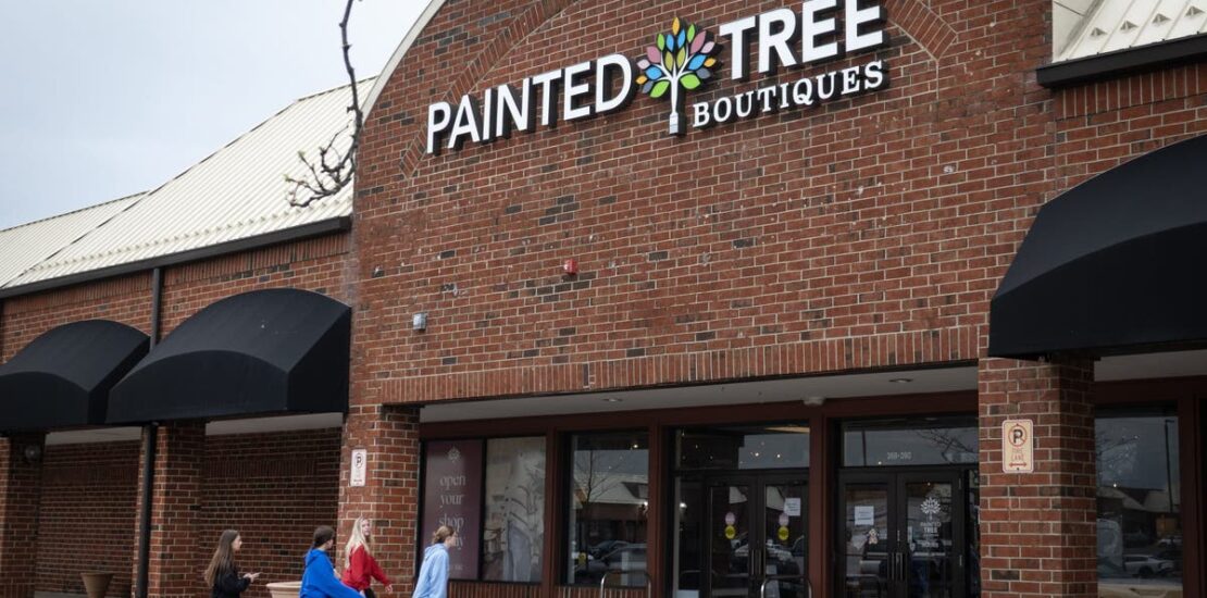 Chaos and Theft Painted Tree Vendors Face Unexpected Closure Instantly Interpret Free: Legalese Decoder - AI Lawyer Translate Legal docs to plain English