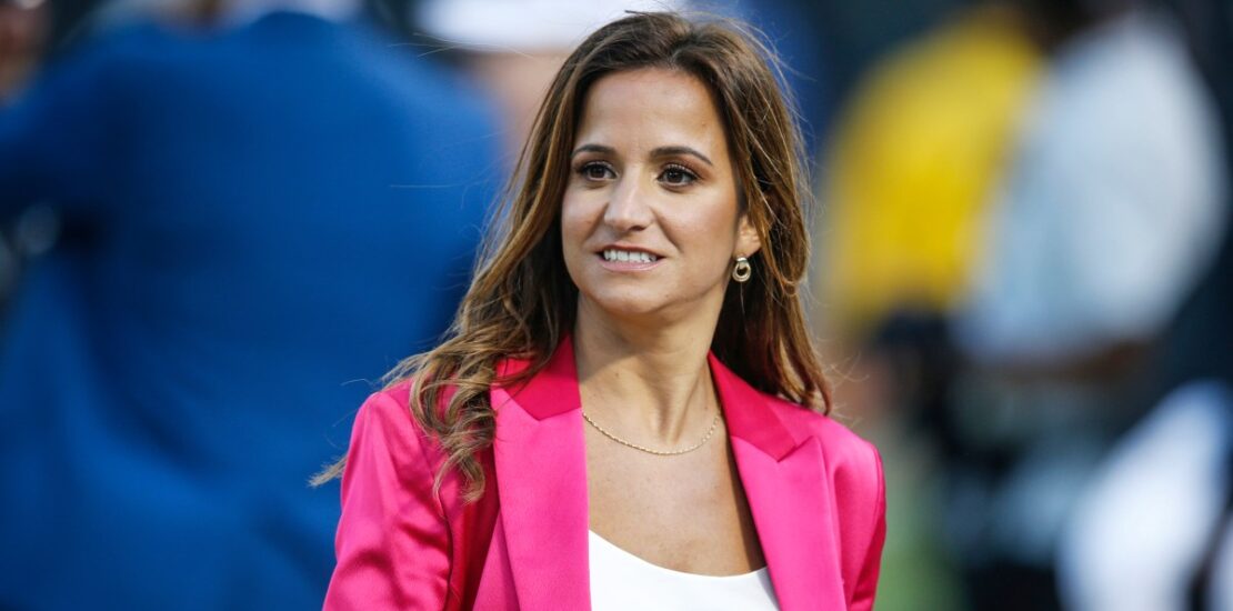NFL Reporter Dianna Russini Resigns Amid Photo Controversy with Coach Instantly Interpret Free: Legalese Decoder - AI Lawyer Translate Legal docs to plain English