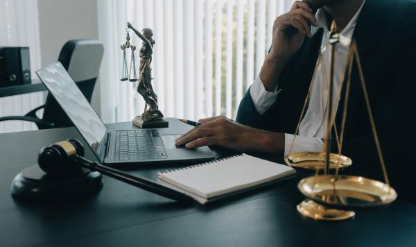 Boost Your Personal Injury Law Firms Visibility with AI Marketing Instantly Interpret Free: Legalese Decoder - AI Lawyer Translate Legal docs to plain English