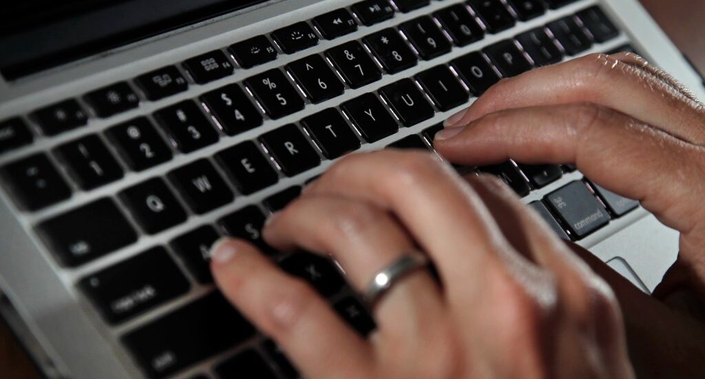 Community Voices Insights from Courier News Readers Letters Instantly Interpret Free: Legalese Decoder - AI Lawyer Translate Legal docs to plain English