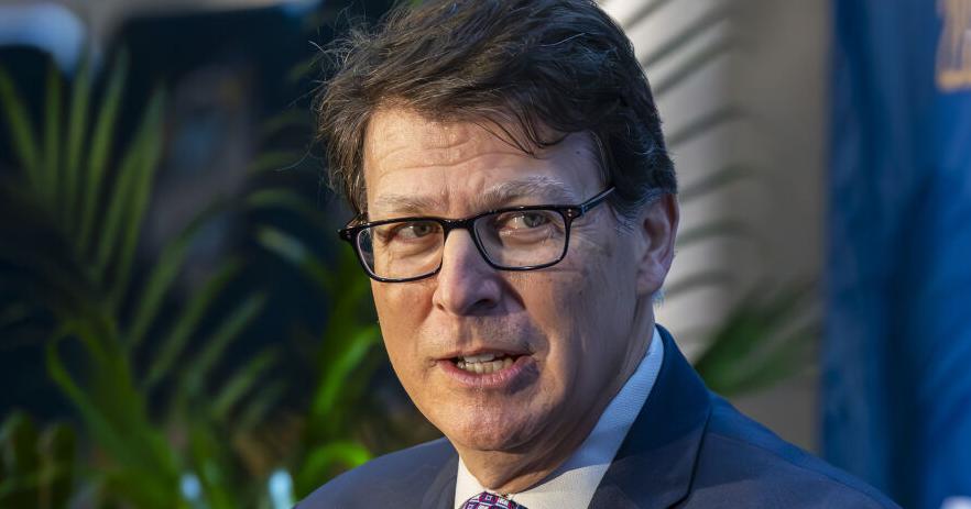 Jay Cicero Discusses Strategies for Attracting Sports Events to New Instantly Interpret Free: Legalese Decoder - AI Lawyer Translate Legal docs to plain English