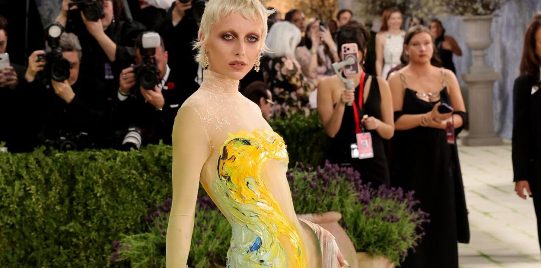 Met Gala 2026 Explore the Most Dazzling Red Carpet Looks Instantly Interpret Free: Legalese Decoder - AI Lawyer Translate Legal docs to plain English