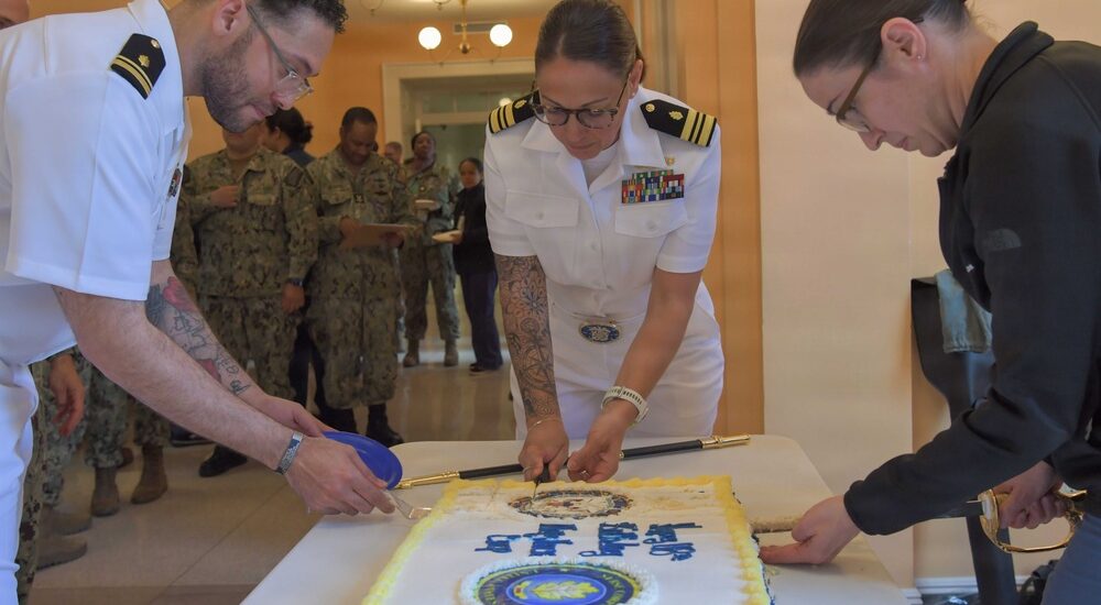 Naval Medical Center Portsmouth Honors Nurses During Nurses Week 2026 Instantly Interpret Free: Legalese Decoder - AI Lawyer Translate Legal docs to plain English
