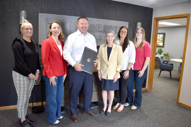Sen Joni Ernst Honors Boone River Financial with Small Business Instantly Interpret Free: Legalese Decoder - AI Lawyer Translate Legal docs to plain English