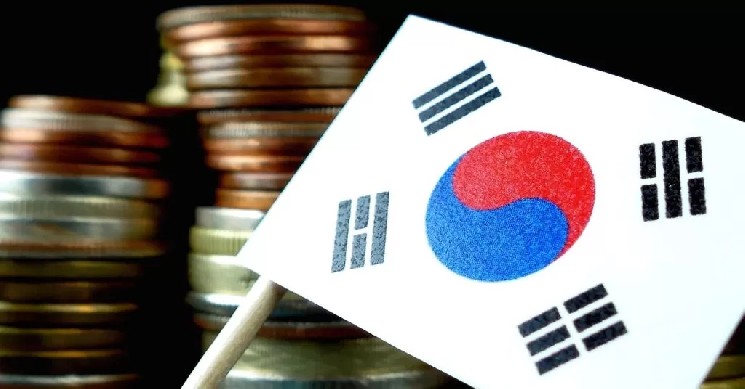 South Korean Investors Shift from Cryptocurrency to Real Estate Instantly Interpret Free: Legalese Decoder - AI Lawyer Translate Legal docs to plain English