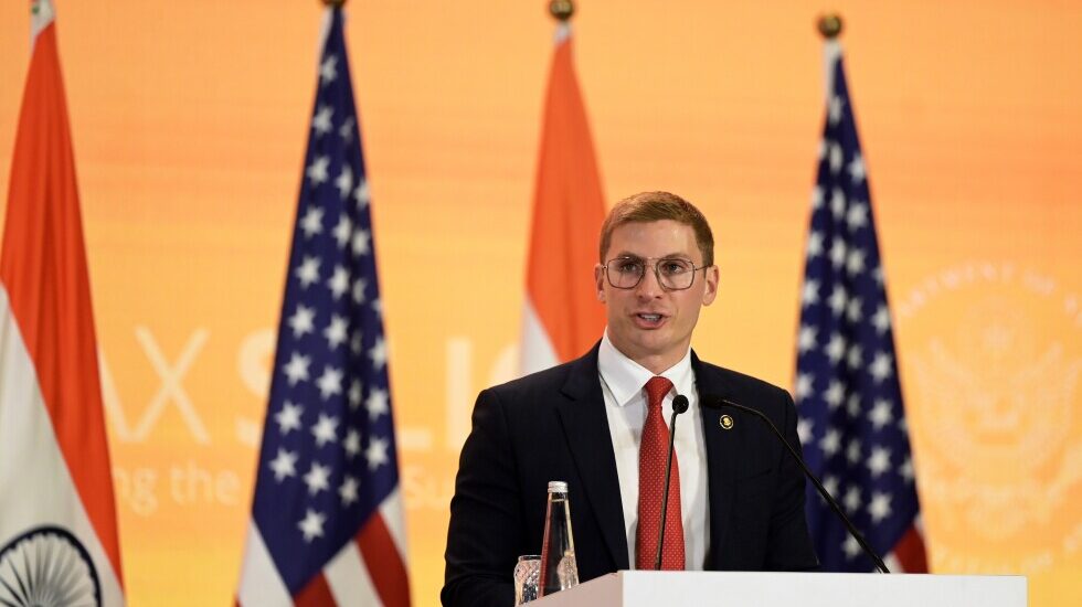 US Explores Guyanas Bauxite Potential for New Business Ventures.com2F9e2F812F1ccf0ed41662f1ddadff7eb556092F425d5b1c16cc40f4b608 Instantly Interpret Free: Legalese Decoder - AI Lawyer Translate Legal docs to plain English