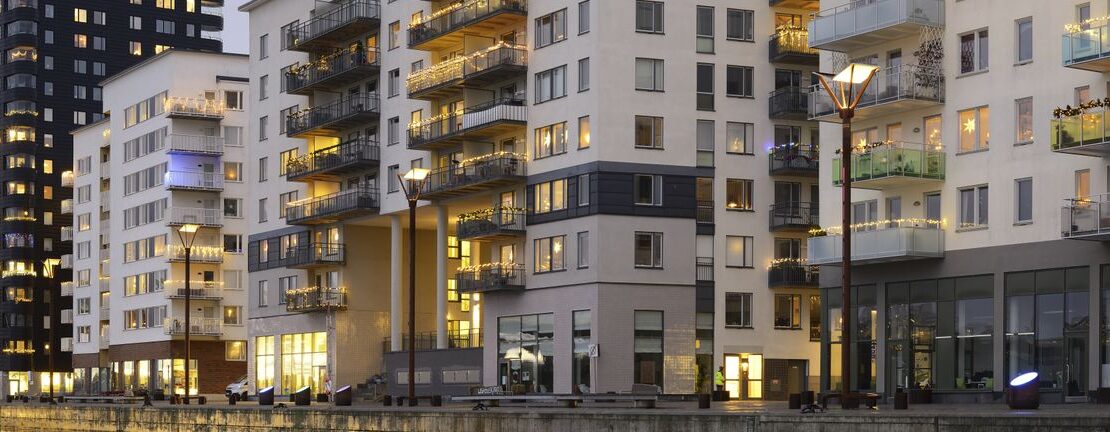 Understanding the Valuation of American Homes 4 Rent After Trading Instantly Interpret Free: Legalese Decoder - AI Lawyer Translate Legal docs to plain English