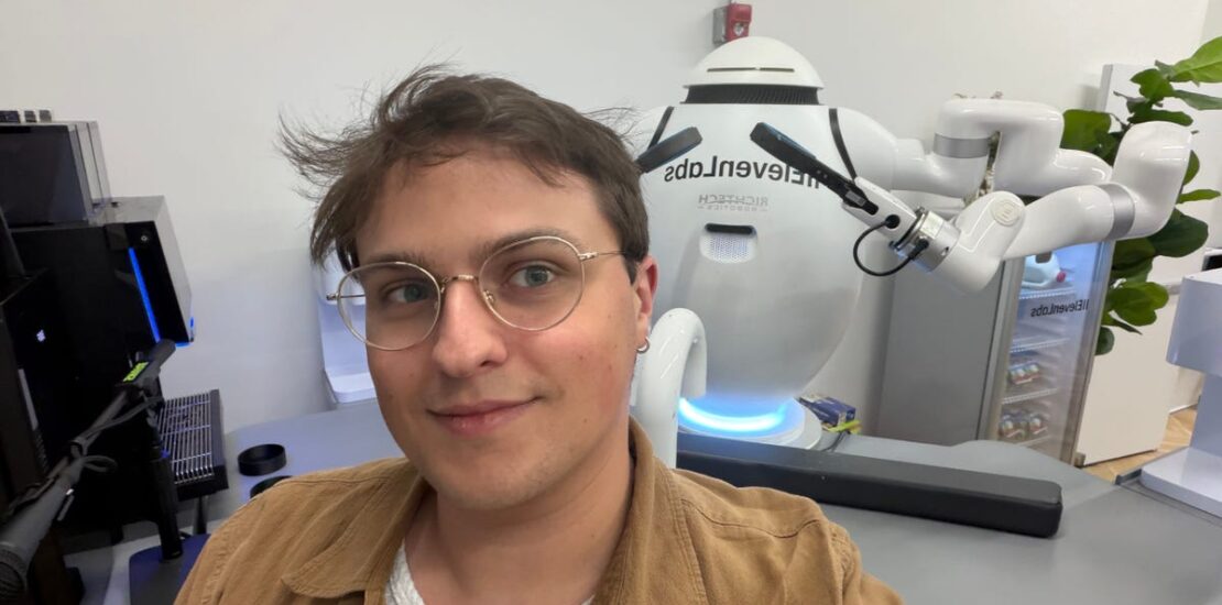 I Experienced AI Bartering at ElevenLabs NYC Pop up Event Instantly Interpret Free: Legalese Decoder - AI Lawyer Translate Legal docs to plain English