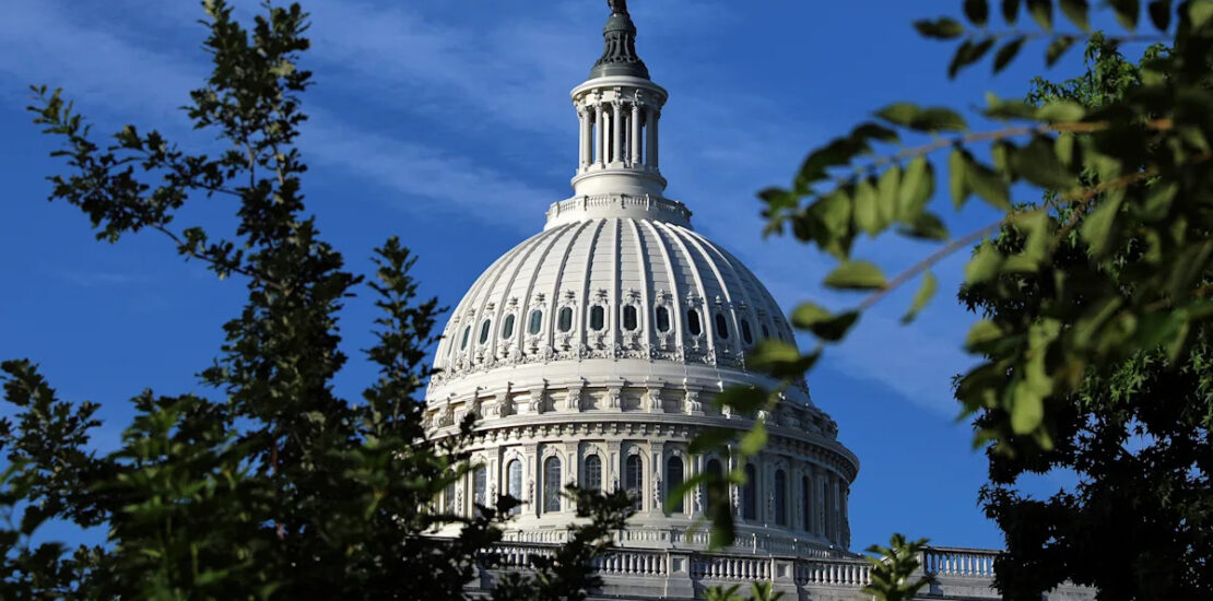 Lawmakers Focus on Tech AI and Crypto Amid Industry Rule Instantly Interpret Free: Legalese Decoder - AI Lawyer Translate Legal docs to plain English