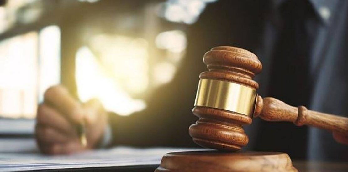 Spanish Lawyer Faces Sanctions Over 24 Fake AI Citations in Instantly Interpret Free: Legalese Decoder - AI Lawyer Translate Legal docs to plain English