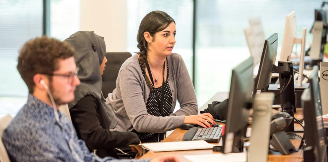 Tech Startup Partners with Gulf Law Firm to Launch Arabic Instantly Interpret Free: Legalese Decoder - AI Lawyer Translate Legal docs to plain English