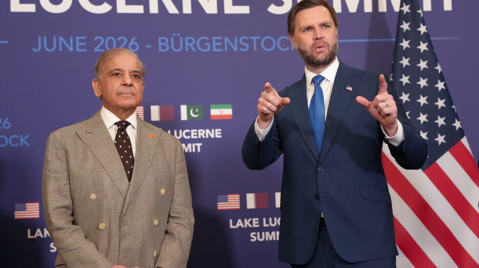 Vance and Iranian Officials Meet in Switzerland to Discuss Nuclear.com2Fa62F8b2F8d2a28778a32ebc448d1c6a8cd3e2F6446dbf8b0dd4e36818b Instantly Interpret Free: Legalese Decoder - AI Lawyer Translate Legal docs to plain English