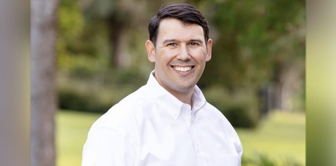 Veteran Business Owner Adapts to District Change While Staying Focused Instantly Interpret Free: Legalese Decoder - AI Lawyer Translate Legal docs to plain English
